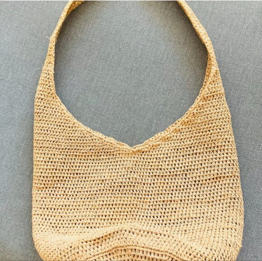 Helen Kaminski Raffia Bag EUC - Picture 4 of 9